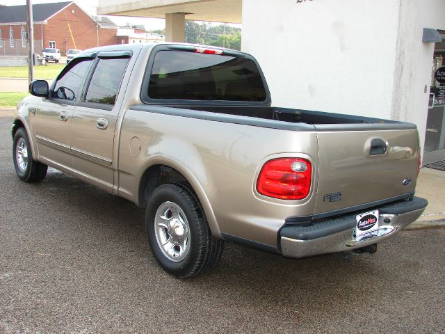 2003 Ford F150 Club Cab 131 WB