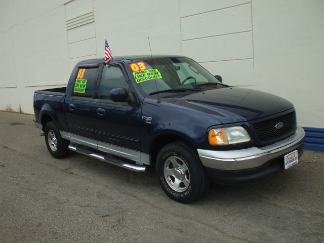 2003 Ford F150 SL Short Bed 2WD