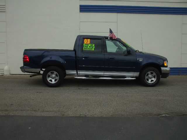 2003 Ford F150 SL Short Bed 2WD