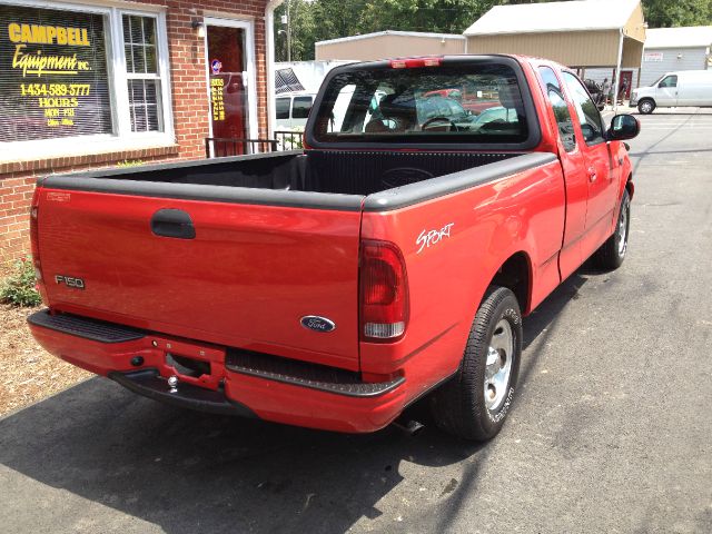 2003 Ford F150 SLE- 4X4