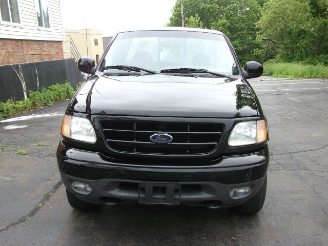 2003 Ford F150 QUAD CAB Sport 1500 Down