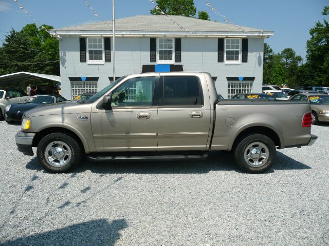 2003 Ford F150 Club Cab 131 WB