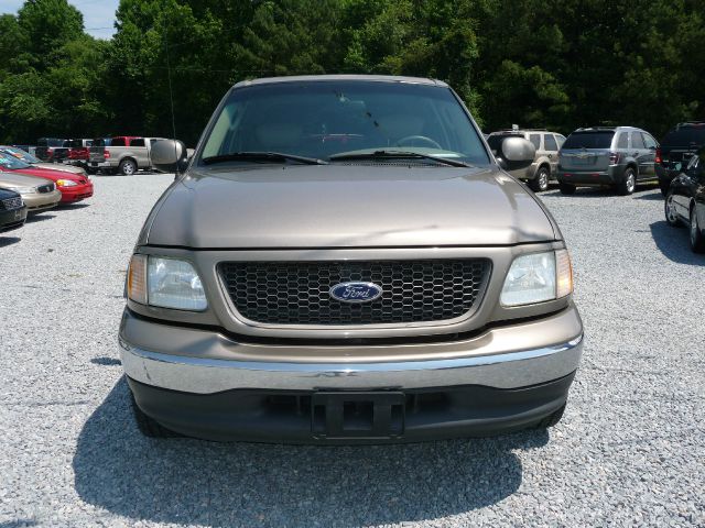 2003 Ford F150 Club Cab 131 WB