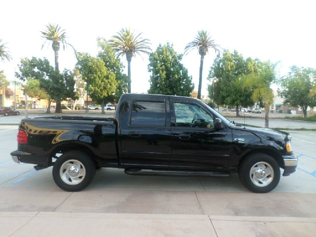 2003 Ford F150 SL Short Bed 2WD