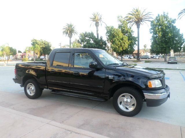 2003 Ford F150 SL Short Bed 2WD