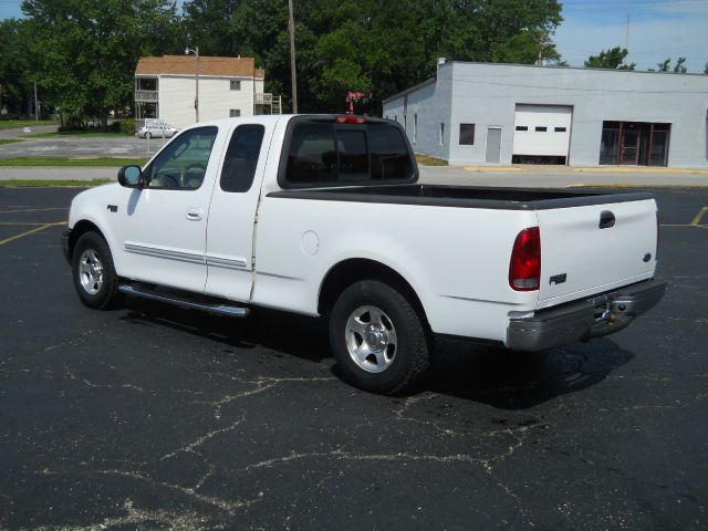 2003 Ford F150 XLT Supercrew Short Bed 2WD