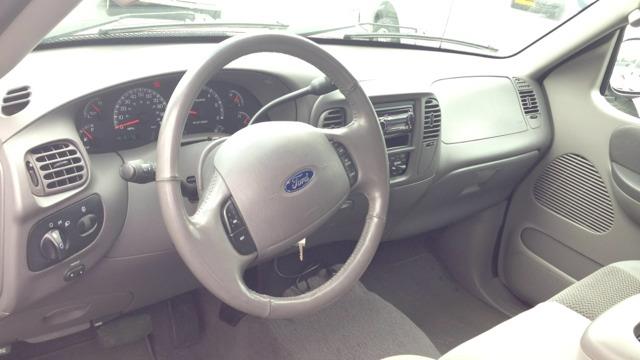 2003 Ford F150 ESi