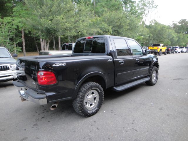 2003 Ford F150 XLT Supercrew Short Bed 2WD