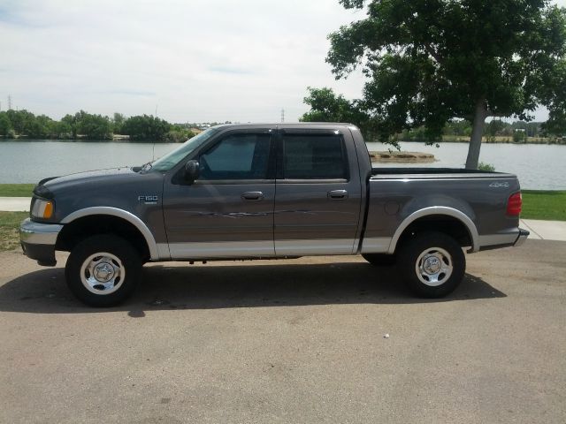 2003 Ford F150 2500 SL