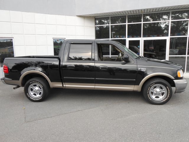 2003 Ford F150 Club Cab 131 WB