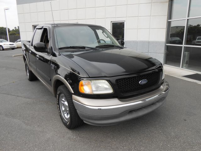 2003 Ford F150 Club Cab 131 WB