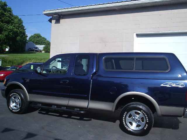 2003 Ford F150 XL 2WD Reg Cab