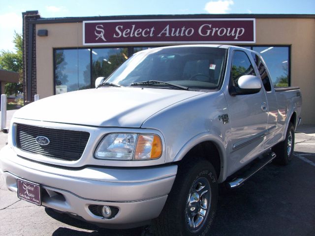 2003 Ford F150 XL 2WD Reg Cab