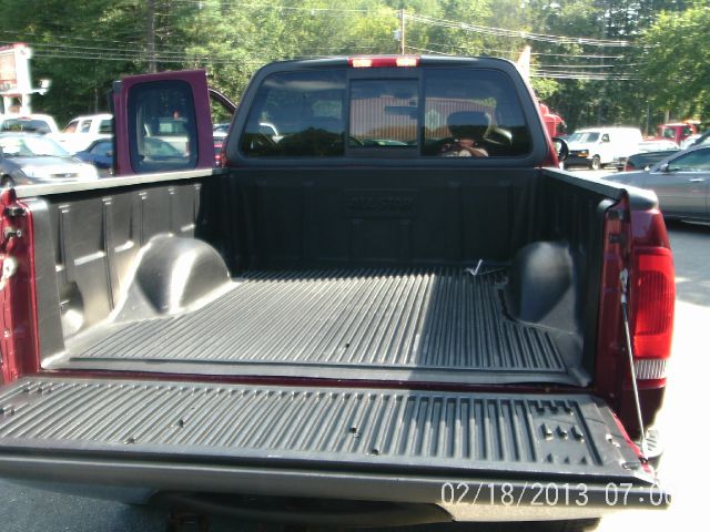 2003 Ford F150 XL 2WD Reg Cab