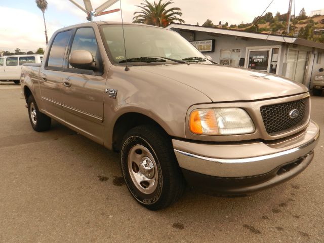 2003 Ford F150 SL Short Bed 2WD