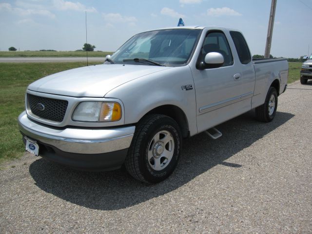 2003 Ford F150 XLT Supercrew Short Bed 2WD