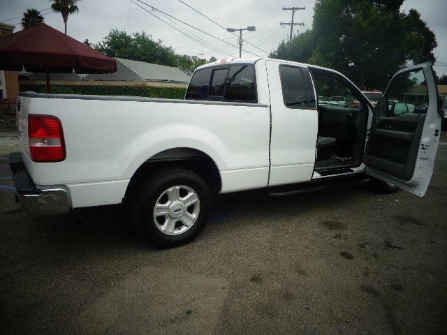 2004 Ford F150 XLT Supercrew Short Bed 2WD