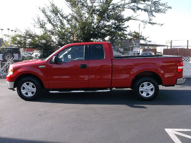 2004 Ford F150 XLT Supercrew Short Bed 2WD