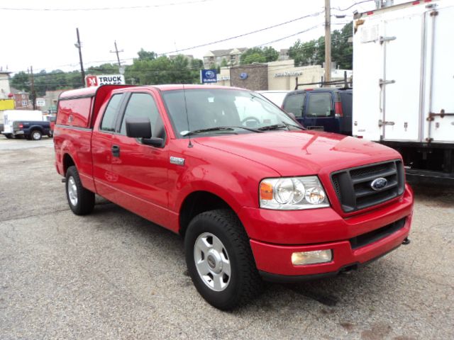 2004 Ford F150 Silver Touring WITH NAV, Sunroof, Leather, And TV