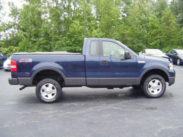 2004 Ford F150 XL Supercab Short Bed 2WD