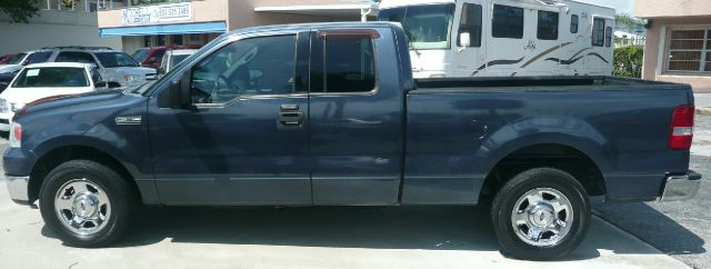 2004 Ford F150 XLT Supercrew Short Bed 2WD