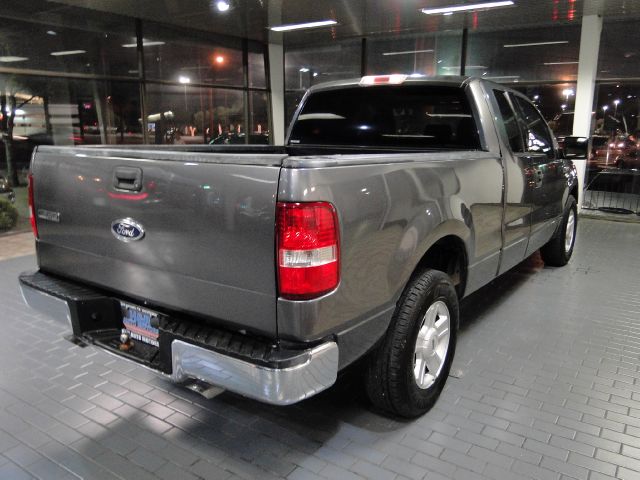 2004 Ford F150 SLE- 4X4