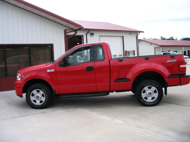 2004 Ford F150 SL 4 Doors-4wdlow Miles