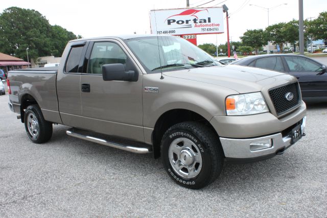 2004 Ford F150 Silver Touring WITH NAV, Sunroof, Leather, And TV