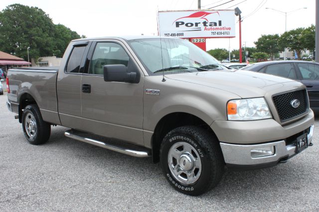 2004 Ford F150 Silver Touring WITH NAV, Sunroof, Leather, And TV