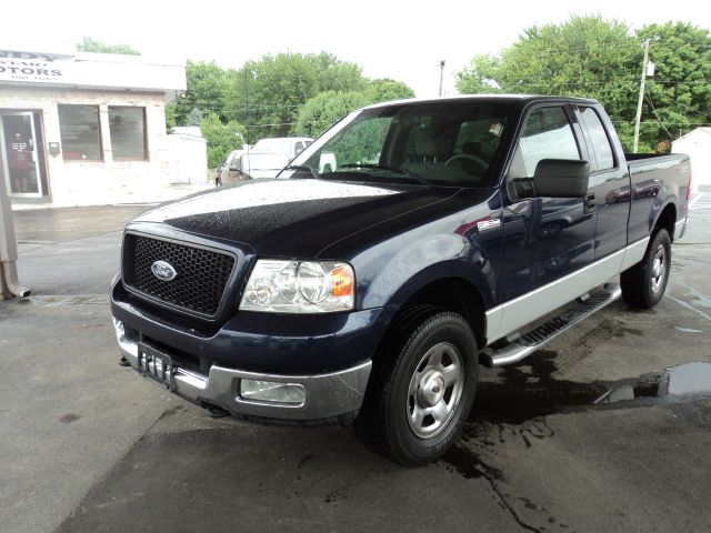 2004 Ford F150 XL 2WD Reg Cab