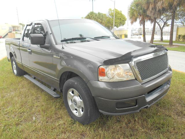 2004 Ford F150 XL Lift Bucket Utility