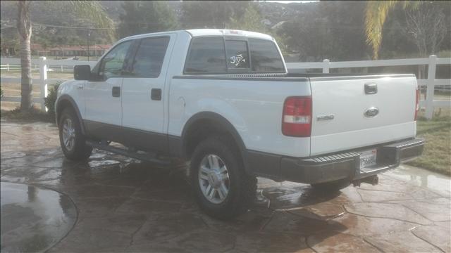 2004 Ford F150 EXT CAB 4WD 143.5wb