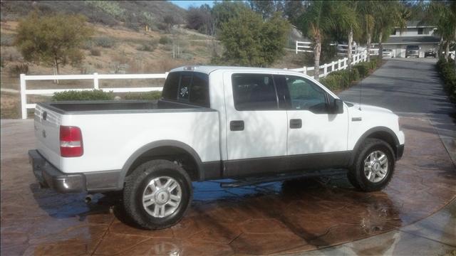 2004 Ford F150 EXT CAB 4WD 143.5wb