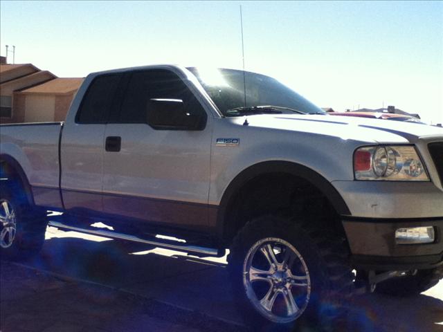 2004 Ford F150 1500 Regular Cab/long BED