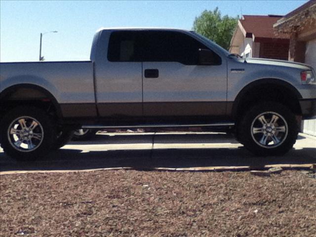 2004 Ford F150 1500 Regular Cab/long BED