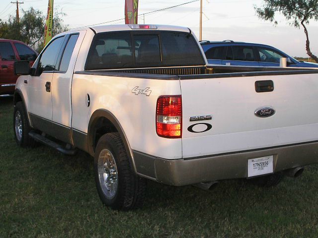 2004 Ford F150 BLUE EX-L WITH Sunroof, Leather, And REAR Camera