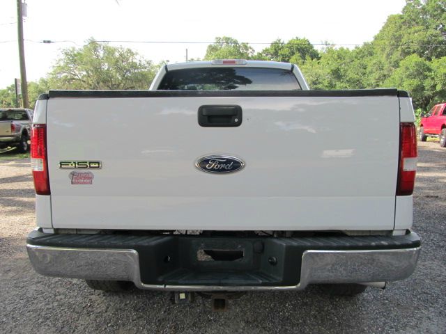 2004 Ford F150 Crew Cab Short Box 2-wheel Drive SLE