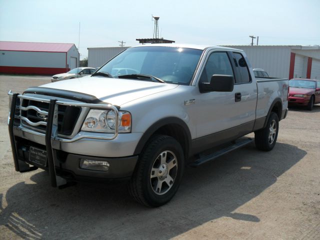 2004 Ford F150 SE Well Kept Alloy Wheels