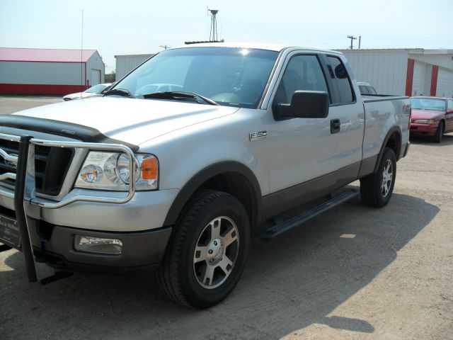 2004 Ford F150 SE Well Kept Alloy Wheels