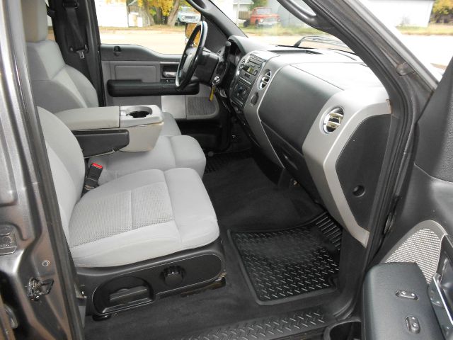 2004 Ford F150 EXT CAB 4WD 143.5wb