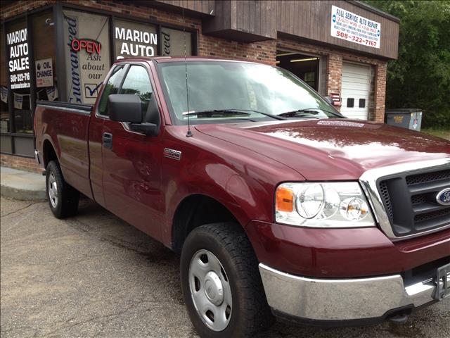 2004 Ford F150 Crew Cab Short Box 2-wheel Drive SLE