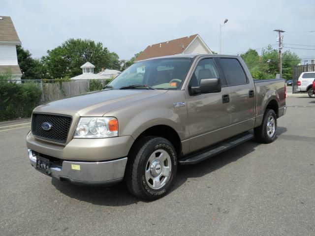 2004 Ford F150 SL Short Bed 2WD