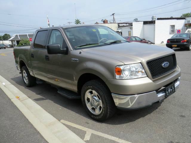 2004 Ford F150 SL Short Bed 2WD