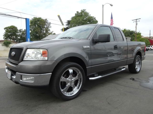 2004 Ford F150 XLT Supercrew Short Bed 2WD