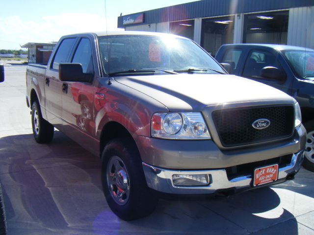 2004 Ford F150 2500 SL