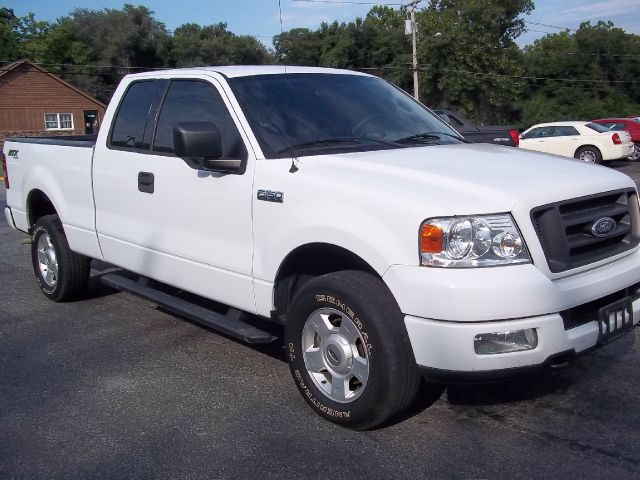 2004 Ford F150 Silver Touring WITH NAV, Sunroof, Leather, And TV