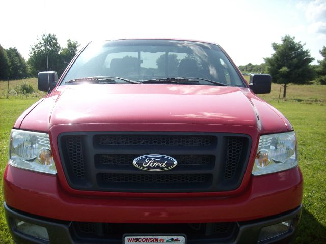 2004 Ford F150 REG CAB 119.