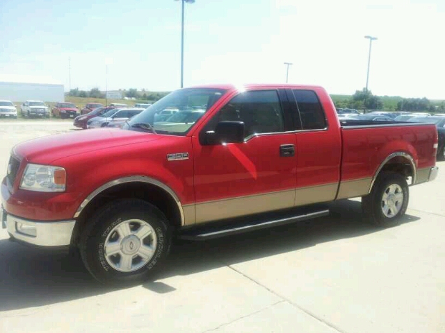 2004 Ford F150 REG CAB 119.