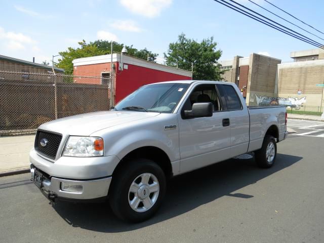 2004 Ford F150 SE Well Kept Alloy Wheels