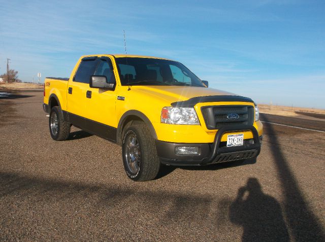 2004 Ford F150 EXT CAB 4WD 143.5wb